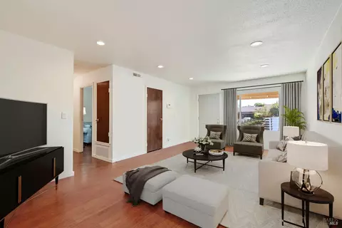 1187 Jack London Dr, Vallejo, CA 94589 photo 10