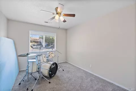 13-15 Aspen Ct, Vallejo, CA 94591 photo 21