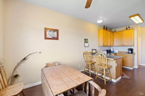 13-15 Aspen Ct, Vallejo, CA 94591 photo 8