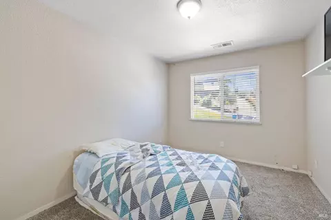 13-15 Aspen Ct, Vallejo, CA 94591 photo 19