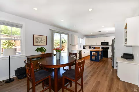 9 Big Leaf Ct, Napa, CA 94558 photo 6