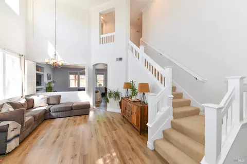 9 Big Leaf Ct, Napa, CA 94558 photo 5