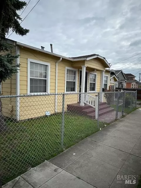 2126 Seminary Ave, Oakland, CA 94621
