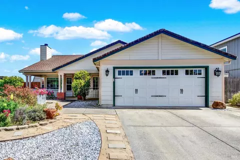 707 Calico Trl, Vacaville, CA 95687