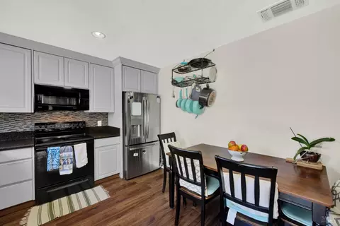 1363 Farmington Dr, Vacaville, CA 95687 photo 13