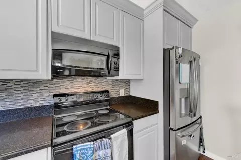 1363 Farmington Dr, Vacaville, CA 95687 photo 16