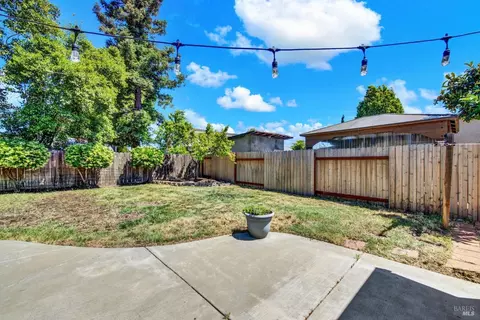 1363 Farmington Dr, Vacaville, CA 95687 photo 41