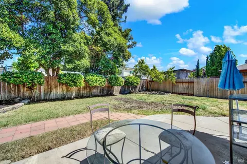 1363 Farmington Dr, Vacaville, CA 95687 photo 40