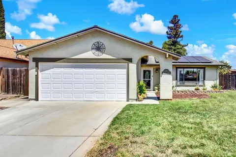 1363 Farmington Dr, Vacaville, CA 95687