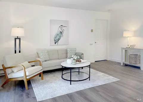 100 Marin Center Dr #44, San Rafael, CA 94903