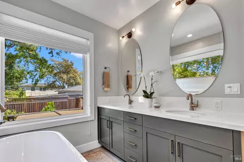 2964 Devita Dr, Napa, CA 94558 photo 14