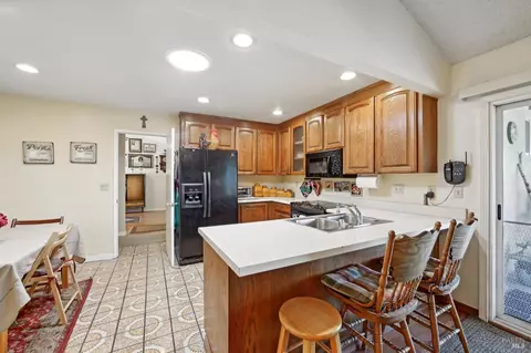848 Sandy Cove Dr, Rodeo, CA 94572 photo 18