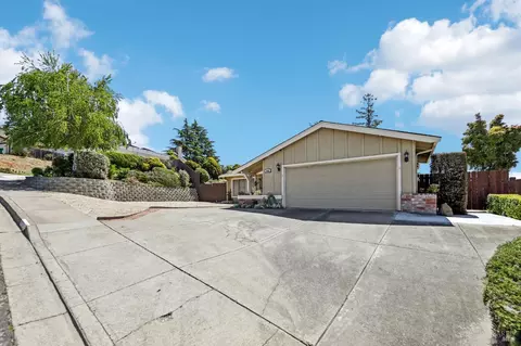 848 Sandy Cove Dr, Rodeo, CA 94572 photo 3