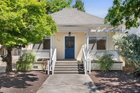 619 Spencer Ave, Santa Rosa, CA 95404