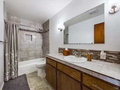 2430 15th St, Eureka, CA 95501 photo 33