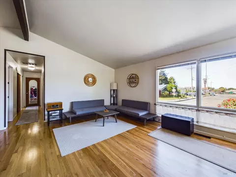 2430 15th St, Eureka, CA 95501 photo 8