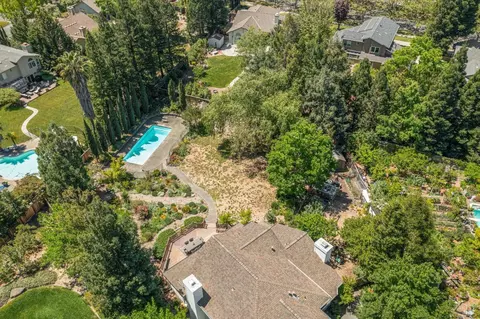 402 Blazing Star Ct, Windsor, CA 95492 photo 30