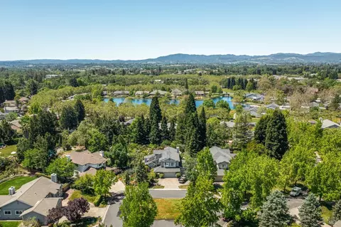 402 Blazing Star Ct, Windsor, CA 95492 photo 29