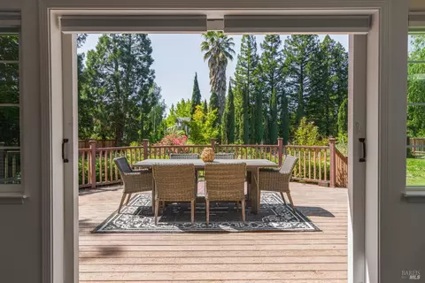 402 Blazing Star Ct, Windsor, CA 95492 photo 16