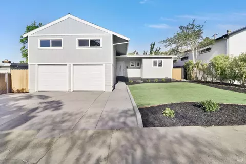 127 Lois Ln, Vallejo, CA 94590