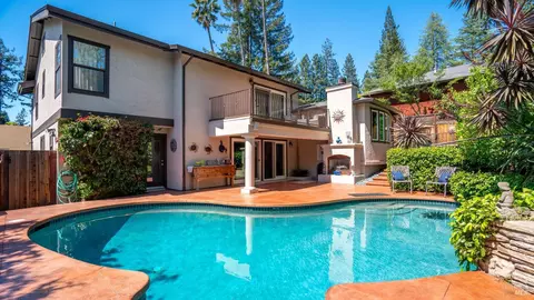 5240 Piedmont Ct, Santa Rosa, CA 95409