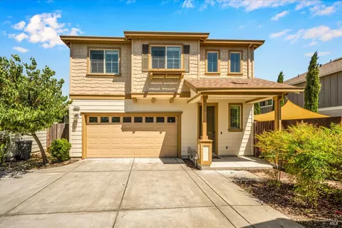 2428 Orleans St, Santa Rosa, CA 95403
