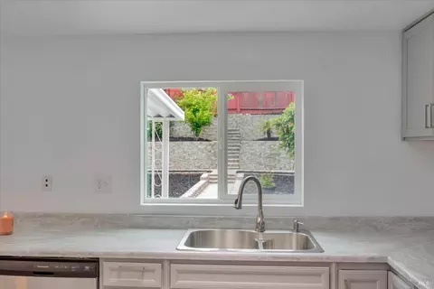 113 Vanessa St, Vallejo, CA 94589 photo 16