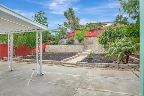 113 Vanessa St, Vallejo, CA 94589 photo 33