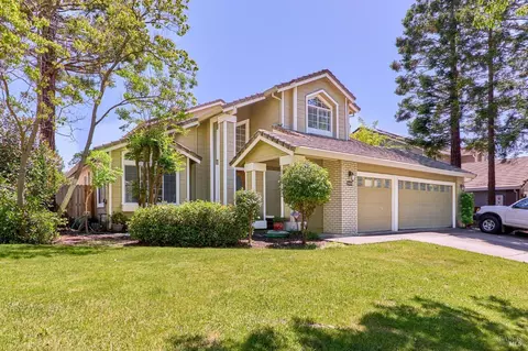 3844 Chapparal Dr, Fairfield, CA 94534