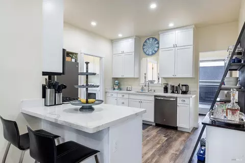 2295 Adrian St, Napa, CA 94558 photo 21