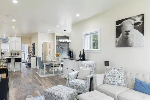 2295 Adrian St, Napa, CA 94558 photo 11