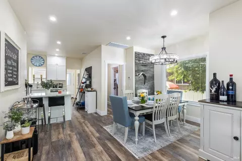 2295 Adrian St, Napa, CA 94558 photo 14