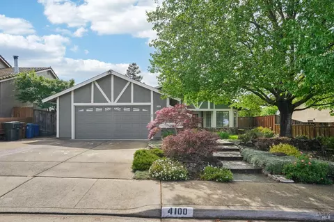 4100 Palomar Dr, Antioch, CA 94531
