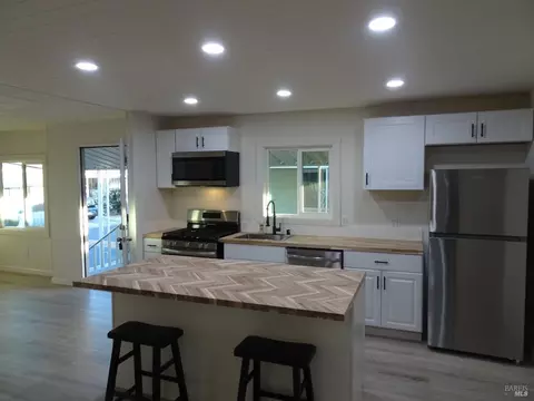 158 Olympic Ct, Fairfield, CA 94533