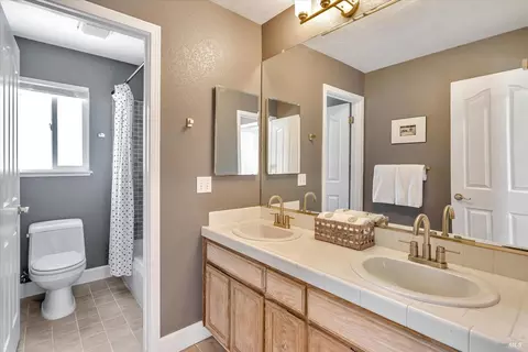 9552 Ashley Dr, Windsor, CA 95492 photo 25