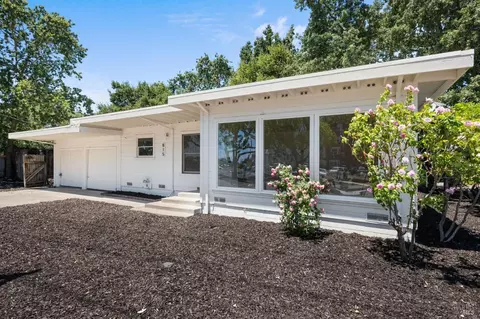 815 Elliott Ave, Santa Rosa, CA 95401