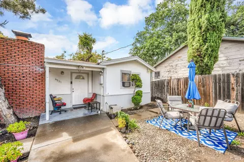 4531 Frye Ave, Clearlake, CA 95422