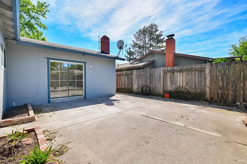 17910 San Carlos Dr, Sonoma, CA 95476 32 Photos Movoto