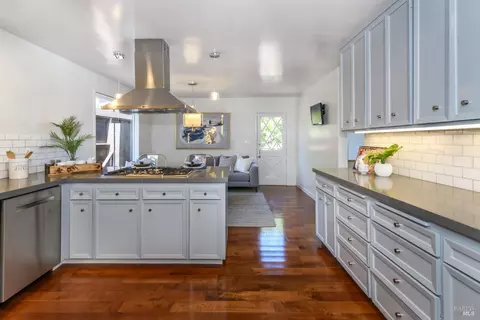 315 E Strawberry Dr, Mill Valley, CA 94941 photo 16