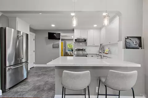 5 Corte Del Sol, Benicia, CA 94510 photo 8