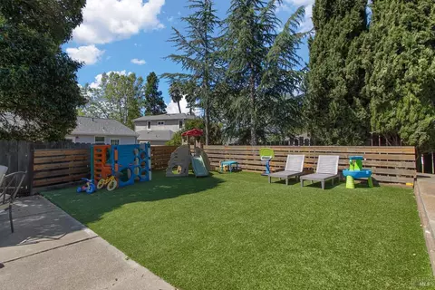 5 Corte Del Sol, Benicia, CA 94510 photo 27