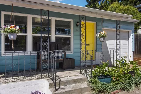 5 Corte Del Sol, Benicia, CA 94510 photo 3