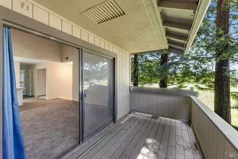 97 Nicholas Ct, Cotati, CA 94931 photo 6