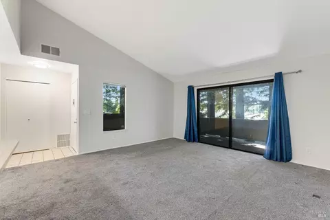 97 Nicholas Ct, Cotati, CA 94931 photo 4