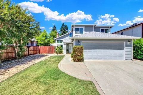 371 Killingsworth Cir, Vacaville, CA 95687