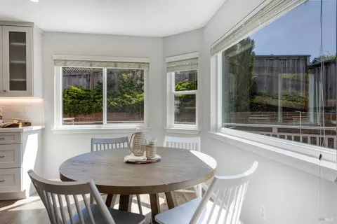 75 Windsor Ln, Petaluma, CA 94952 photo 14