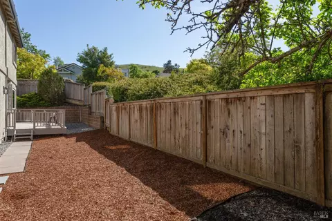 75 Windsor Ln, Petaluma, CA 94952 photo 30