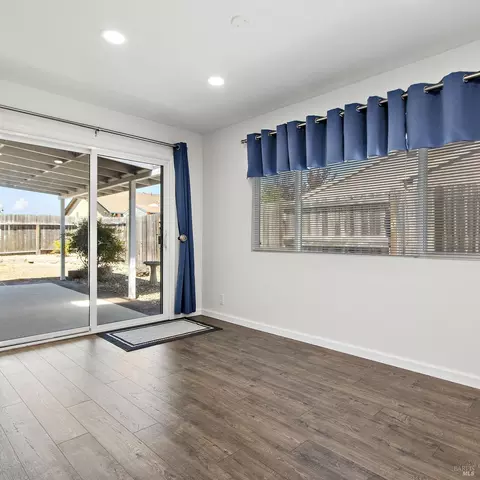 133 Larsen Cir, Vallejo, CA 94589 photo 14