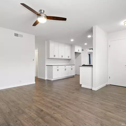 133 Larsen Cir, Vallejo, CA 94589 photo 7