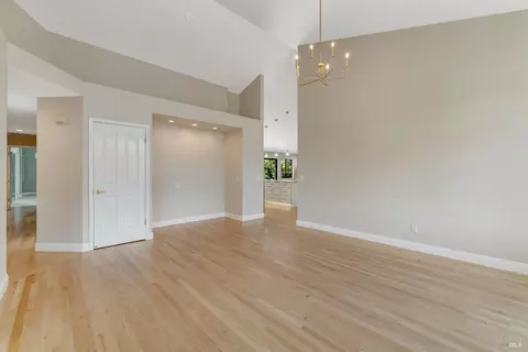 230 Chris St, Windsor, CA 95492 photo 11
